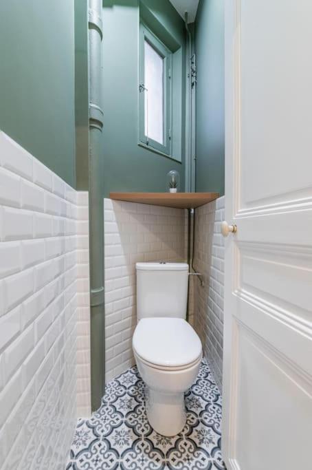 Haussmannian Apartment, Near Champs-Elysees Paris Luaran gambar